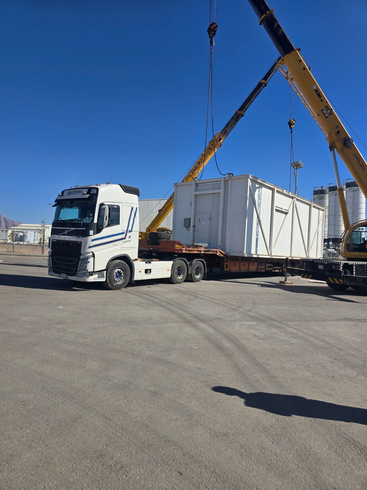 شاحنات شركة QIMAM